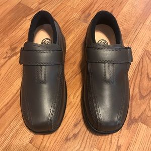 Velcro Oxford Size 7.5 X wide For Diabetes